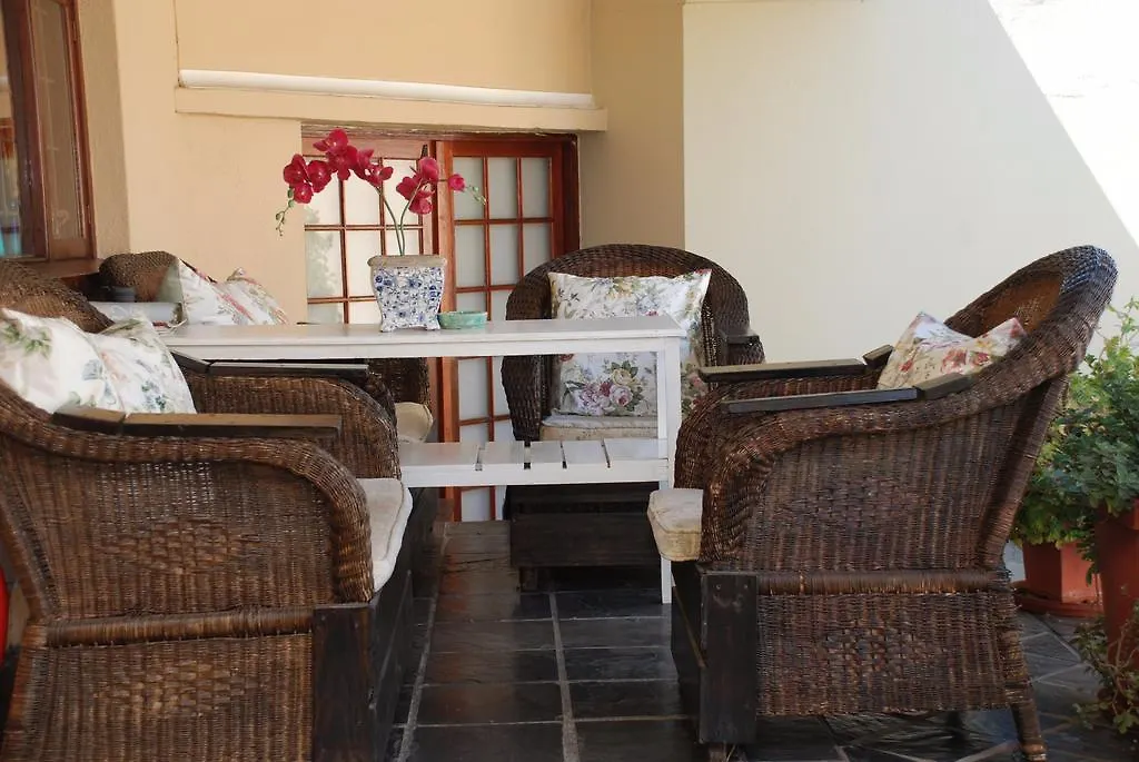 35 On Washington Bed And Breakfast Bellville
